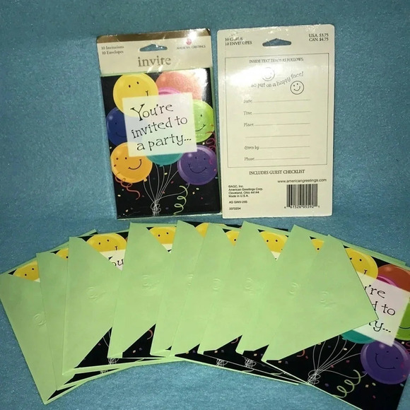 PARTY invitations Smiley face - Picture 1 of 5